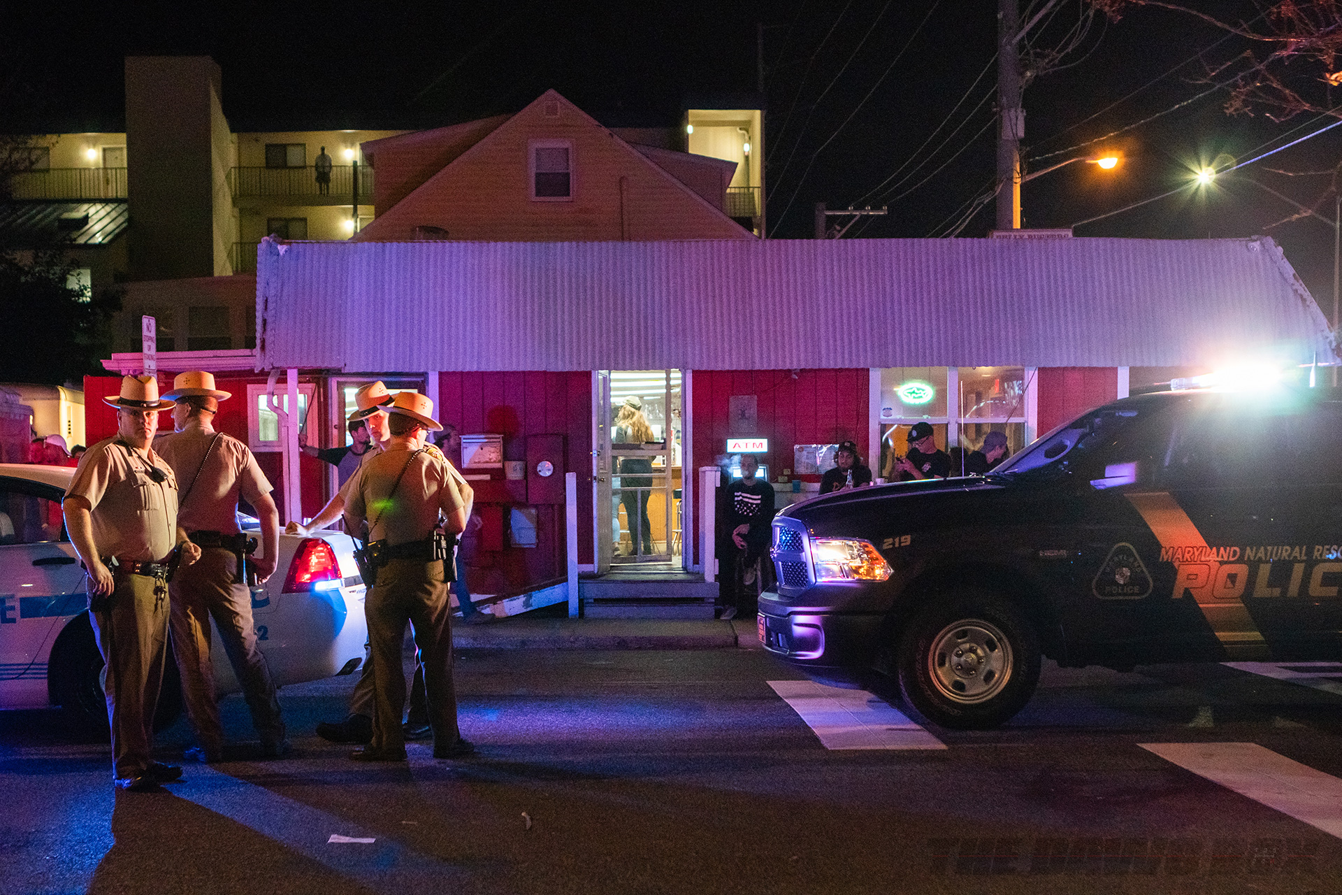 Cops at the other H2Oi