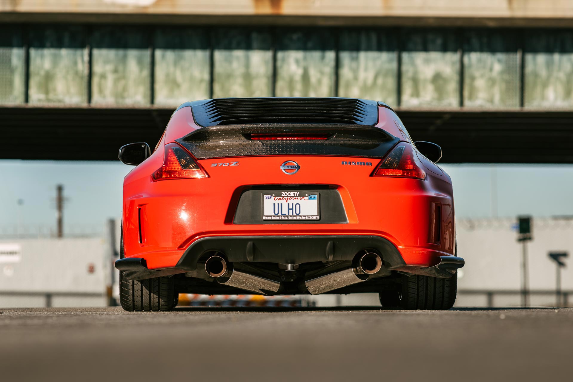 Nissan 370Z with ultra-high performance UHP tires