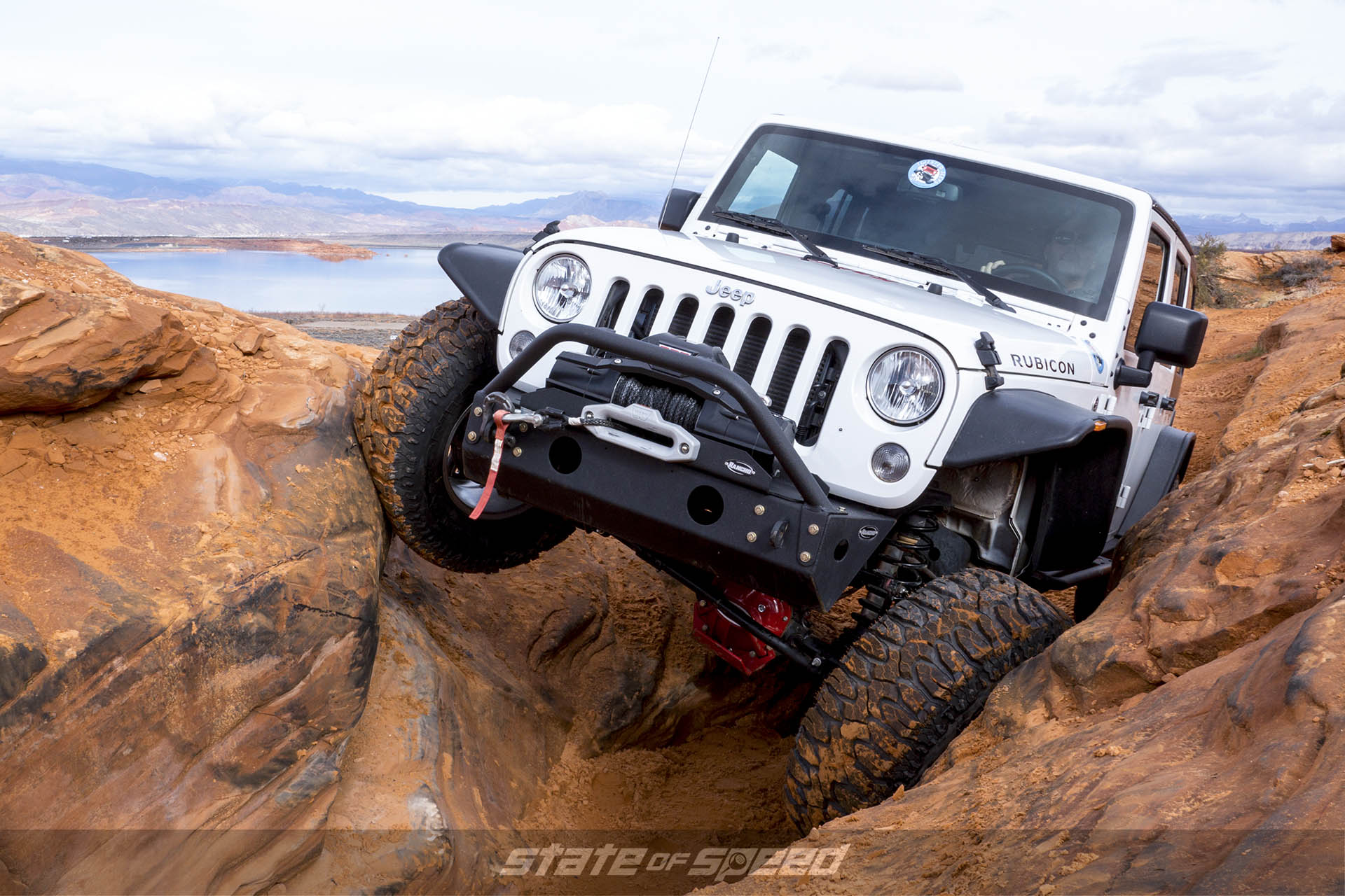 Rock crawling jeep with a straight axle