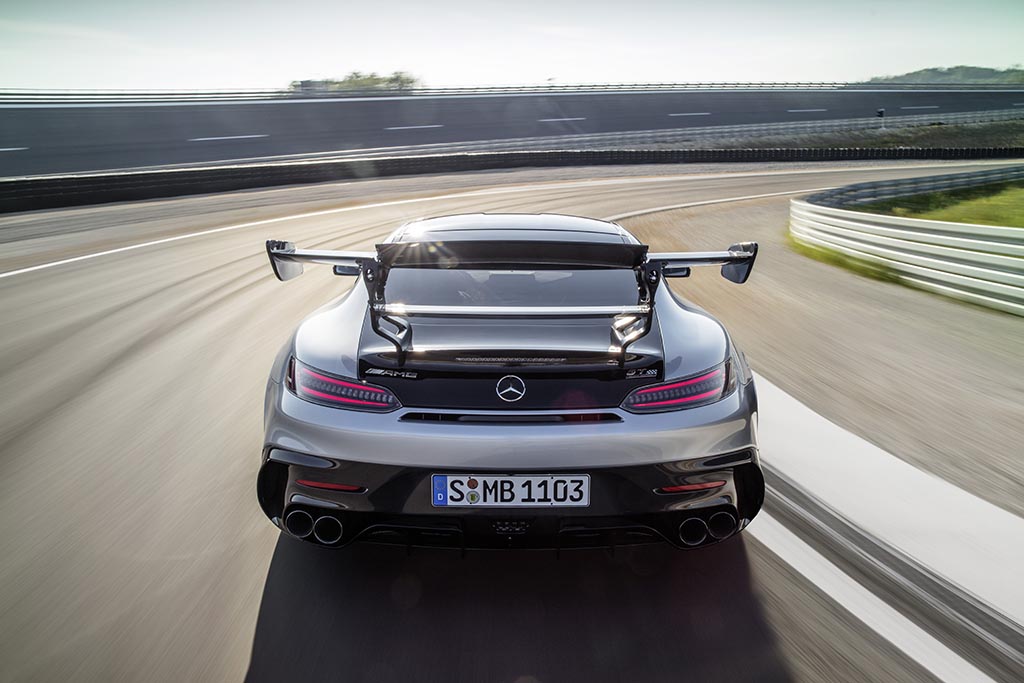 Mercedes AMG wing