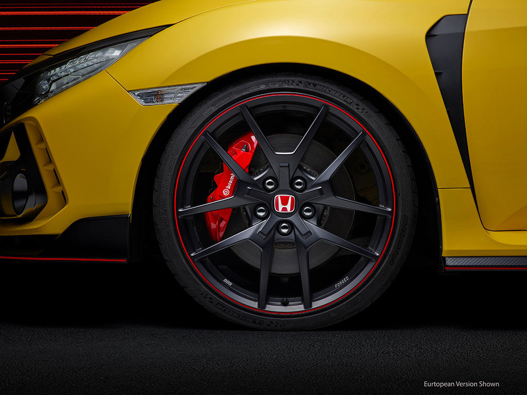 Honda Announces Limited Edition 21 Phoenix Yellow Honda Civic Type R With Forged s Wheels And Michelin Cup 2 Tires State Of Speed