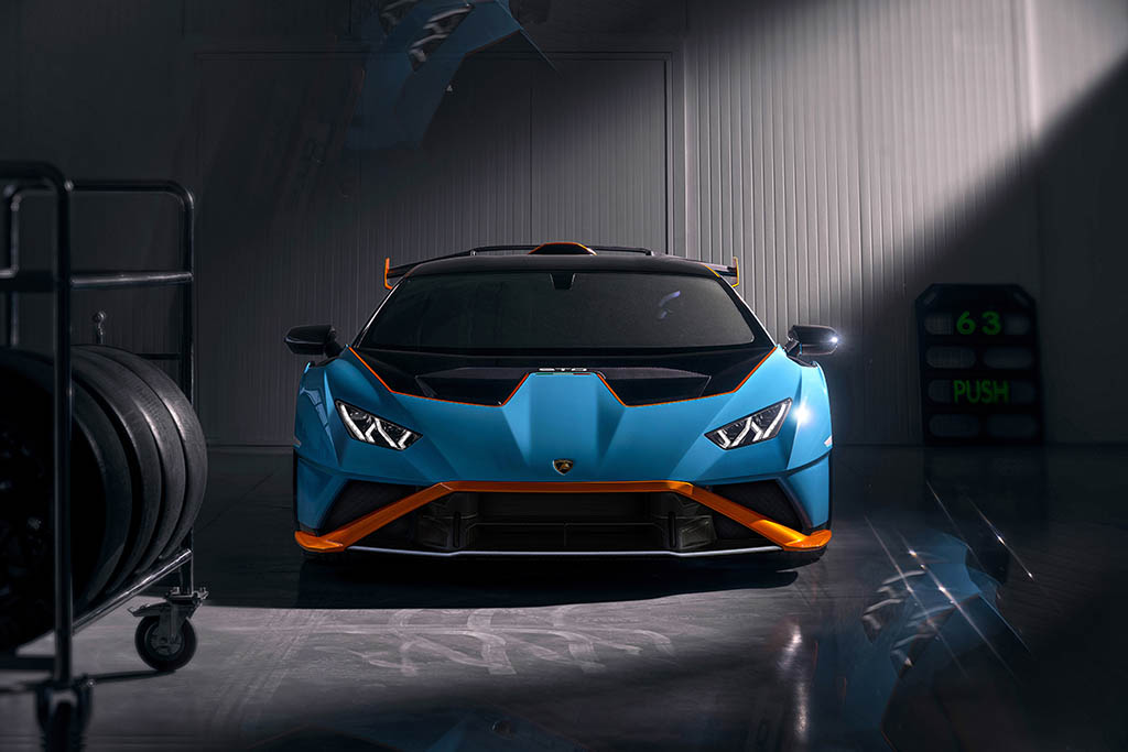 front shot of lambo sto