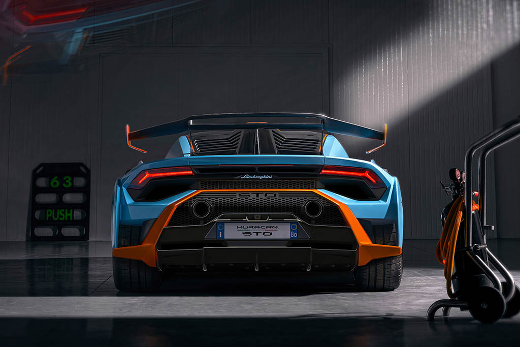 lambroghini huracan sto rear