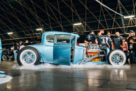 Bias Ply tires on a hot rod at the <a href="https://www.stateofspeed.com/2019/02/11/the-big-70/" target="_blank" rel="noopener noreferrer"><span style="text-decoration: underline;">2019 Grand National Roadster Show</span></a>